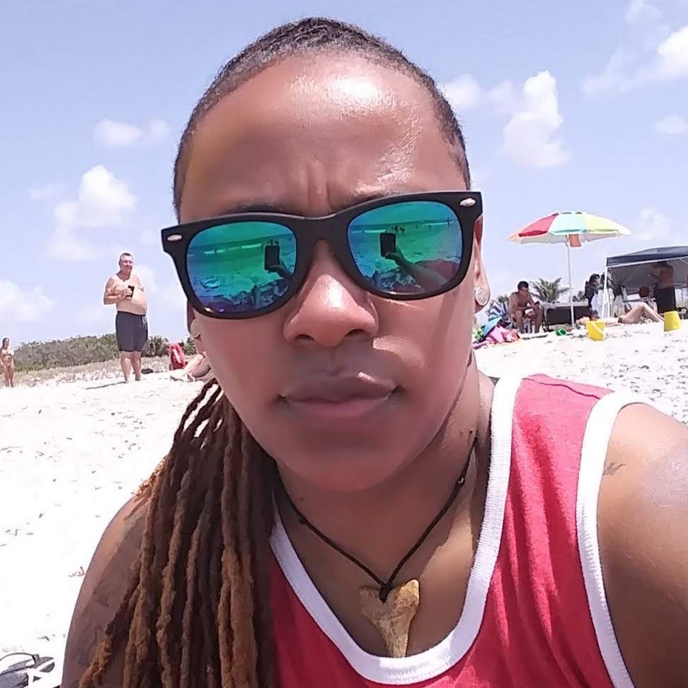 Meet your Posher, Takeshia